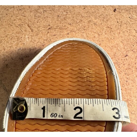 Snoopy Canvas Sneakers With Red Hearts Print Womens Size 3 - Picture 9 of 10